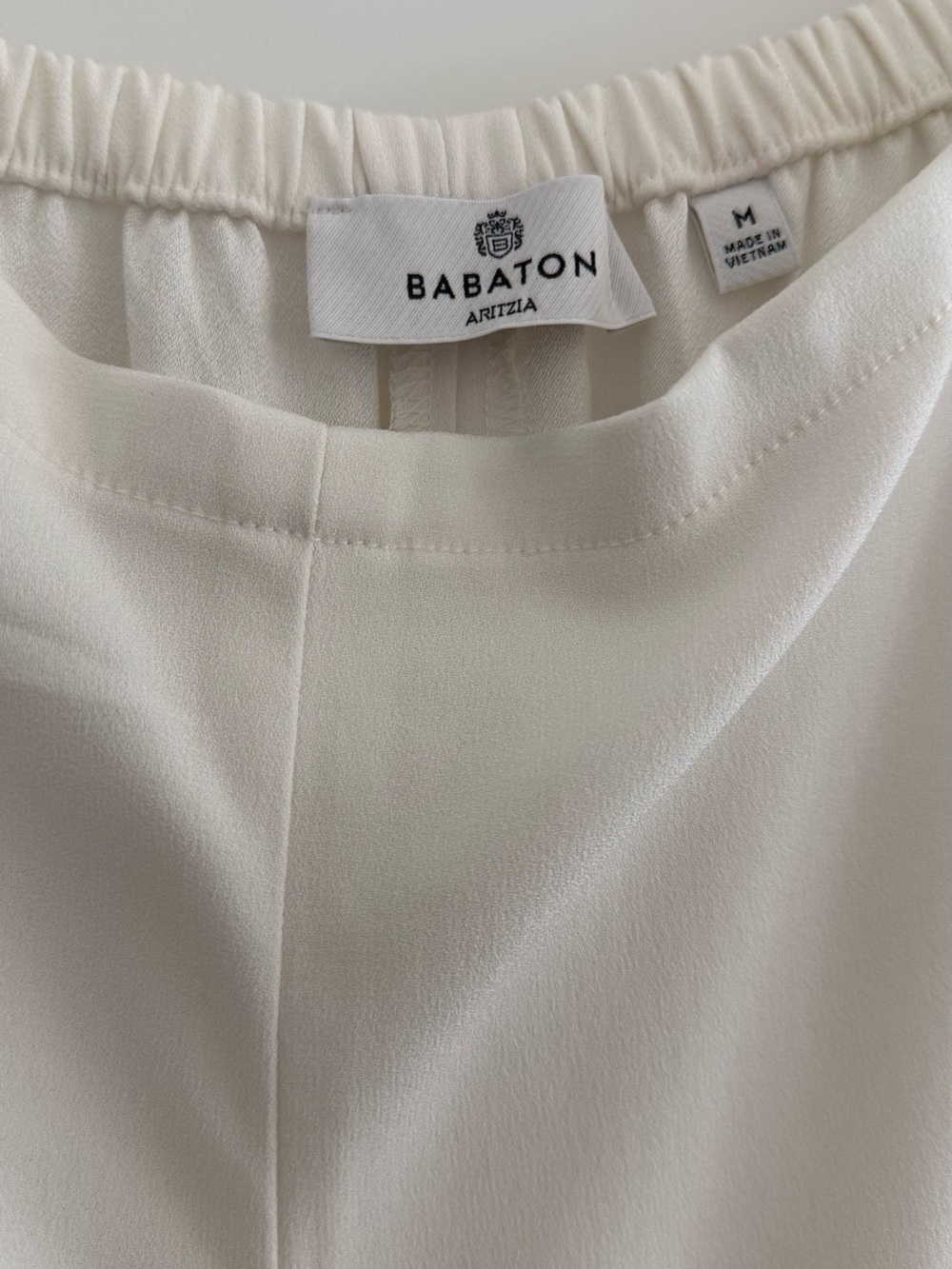 Aritzia stride Wide-Leg pant NWT - Picture 2 of 3
